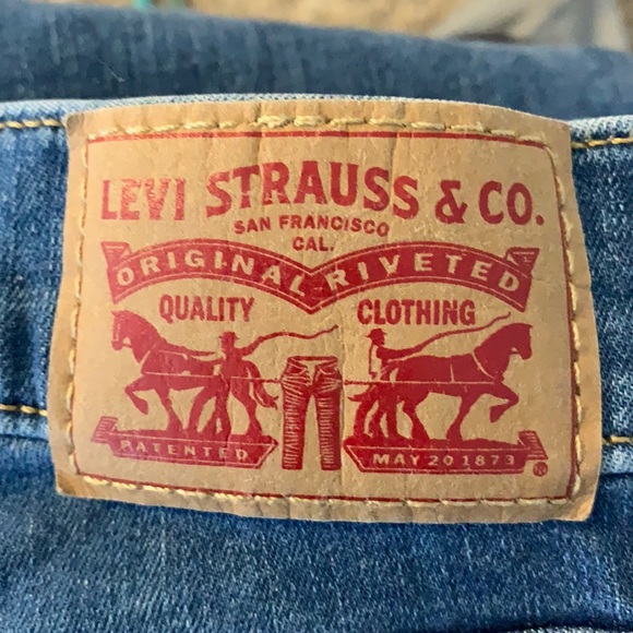 Levi Jeans - Picture 3 of 4
